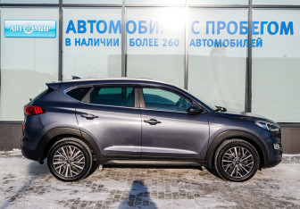 Подержанный автомобиль Hyundai Tucson 2019 года (6 фото)