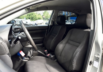 Подержанный автомобиль Toyota Avensis Sedan 2008 года (15 фото)