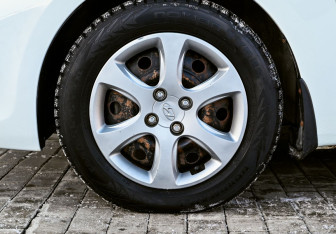 Подержанный автомобиль Hyundai Solaris Sedan 2011 года (19 фото)