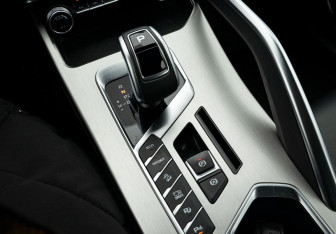 Подержанный автомобиль Geely Coolray 2020 года (15 фото)