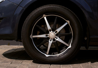 Подержанный автомобиль Opel Astra Hatchback 2010 года (21 фото)