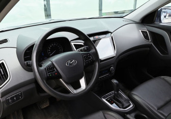 Подержанный автомобиль Hyundai Creta 2021 года (16 фото)
