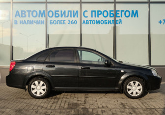 Подержанный автомобиль Chevrolet Lacetti Sedan 2011 года (6 фото)