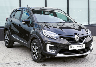 Подержанный автомобиль Renault Kaptur 2019 года (7 фото)