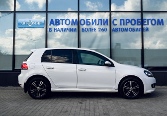 Подержанный автомобиль Volkswagen Golf Hatchback 2012 года (6 фото)