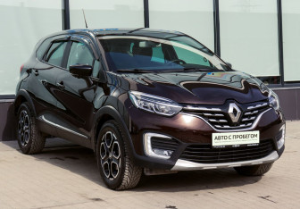 Подержанный автомобиль Renault Kaptur 2020 года (7 фото)