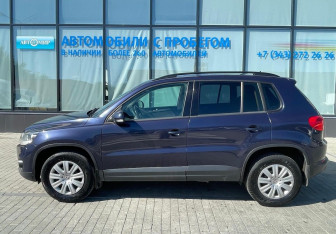 Подержанный автомобиль Volkswagen Tiguan 2011 года (2 фото)