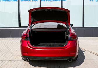 Подержанный автомобиль Mazda 6 Sedan 2015 года (21 фото)