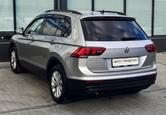 Подержанный автомобиль Volkswagen Tiguan 2020 года (3 фото)