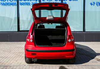 Подержанный автомобиль Hyundai Getz 2005 года (18 фото)