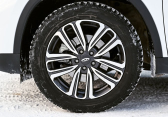 Подержанный автомобиль Chery Tiggo 8 2021 года (23 фото)