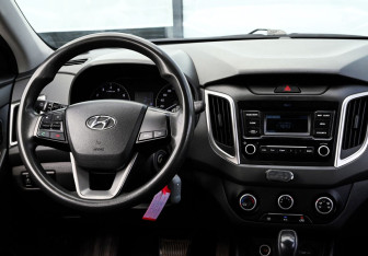 Подержанный автомобиль Hyundai Creta 2019 года (19 фото)