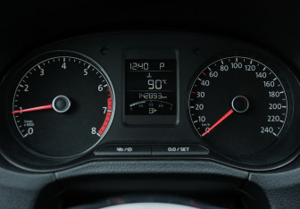 Подержанный автомобиль Volkswagen Polo Sedan 2018 года (17 фото)