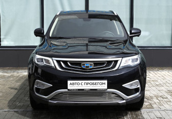 Подержанный автомобиль Geely Atlas 2021 года (5 фото)