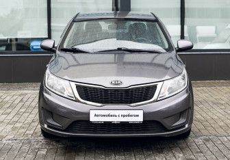 Подержанный автомобиль Kia Rio Sedan 2014 года (8 фото)