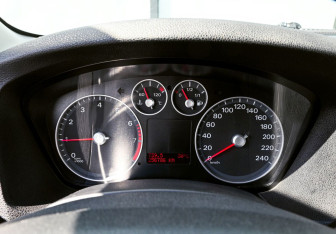 Подержанный автомобиль Ford Focus Sedan 2008 года (11 фото)