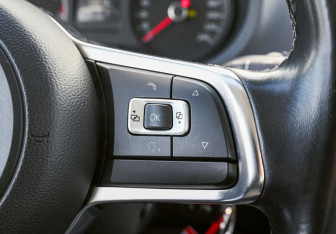 Подержанный автомобиль Volkswagen Polo Sedan 2019 года (14 фото)