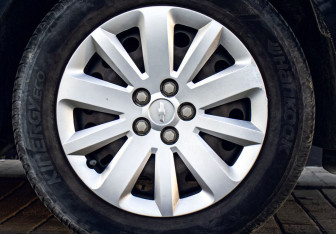 Подержанный автомобиль Chevrolet Cruze Sedan 2012 года (18 фото)
