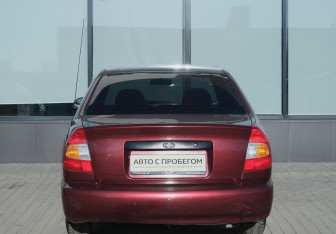 Подержанный автомобиль Hyundai Accent Sedan 2008 года (4 фото)