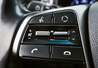 Подержанный автомобиль Kia Sorento 2018 года (13 фото)