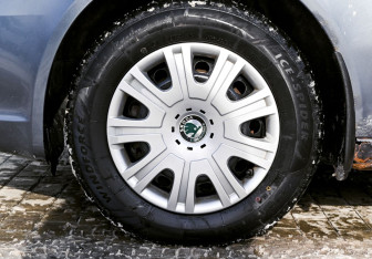 Подержанный автомобиль Skoda Octavia Liftback 2011 года (18 фото)