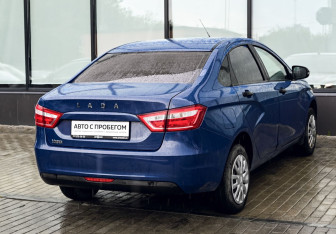 Подержанный автомобиль LADA (ВАЗ) Vesta Sedan 2018 года (5 фото)