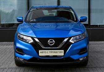 Подержанный автомобиль Nissan Qashqai 2019 года (8 фото)