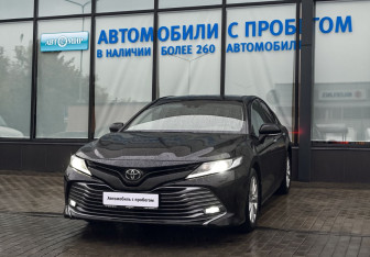 Подержанный автомобиль Toyota Camry Sedan 2019 года (1 фото)