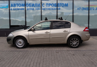 Подержанный автомобиль Renault Megane Sedan 2007 года (2 фото)