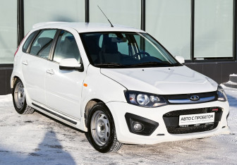 Подержанный автомобиль LADA (ВАЗ) Kalina Hatchback 2015 года (7 фото)