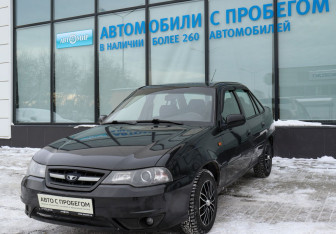 Подержанный автомобиль Daewoo Nexia Sedan 2011 года (1 фото)