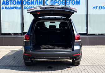 Подержанный автомобиль Volkswagen Touareg 2007 года (19 фото)