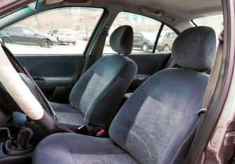 Подержанный автомобиль Renault Megane Sedan 2002 года (14 фото)