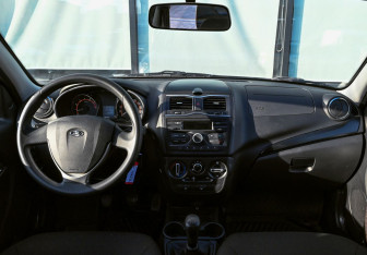 Подержанный автомобиль LADA (ВАЗ) Granta Sedan 2022 года (17 фото)