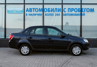Подержанный автомобиль LADA (ВАЗ) Granta Sedan 2012 года (6 фото)