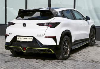 Подержанный автомобиль Changan UNI-T 2021 года (5 фото)