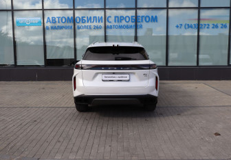 Подержанный автомобиль Exeed RX 2023 года (4 фото)