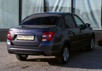 Подержанный автомобиль LADA (ВАЗ) Granta Sedan 2022 года (5 фото)