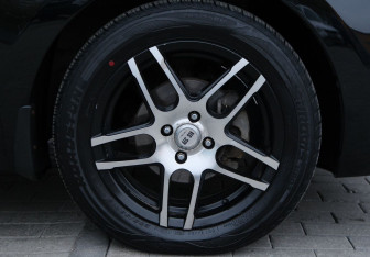 Подержанный автомобиль Kia Rio Sedan 2017 года (19 фото)