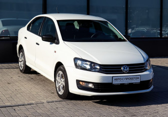 Подержанный автомобиль Volkswagen Polo Sedan 2019 года (7 фото)
