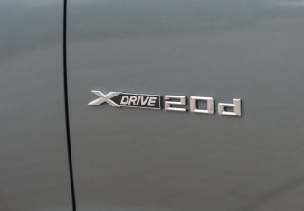 Подержанный автомобиль BMW X3 2014 года (15 фото)