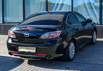 Подержанный автомобиль Mazda 6 Sedan 2012 года (5 фото)