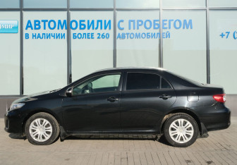 Подержанный автомобиль Toyota Corolla Sedan 2012 года (2 фото)
