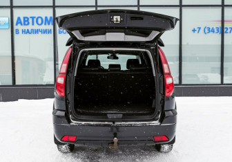 Подержанный автомобиль Great Wall Hover H3 2012 года (19 фото)