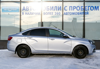 Подержанный автомобиль LADA (ВАЗ) Vesta Sedan 2016 года (6 фото)