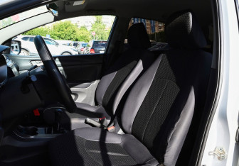 Подержанный автомобиль Haima M3 2014 года (15 фото)
