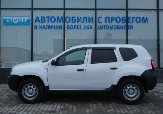 Подержанный автомобиль Renault Duster 2018 года (2 фото)