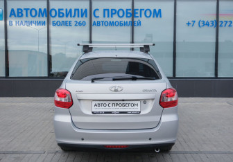 Подержанный автомобиль LADA (ВАЗ) Granta Liftback 2014 года (4 фото)