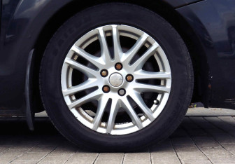 Подержанный автомобиль Ford Focus Sedan 2008 года (22 фото)
