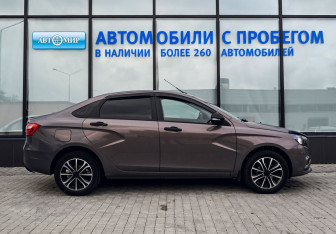 Подержанный автомобиль LADA (ВАЗ) Vesta Sedan 2019 года (6 фото)